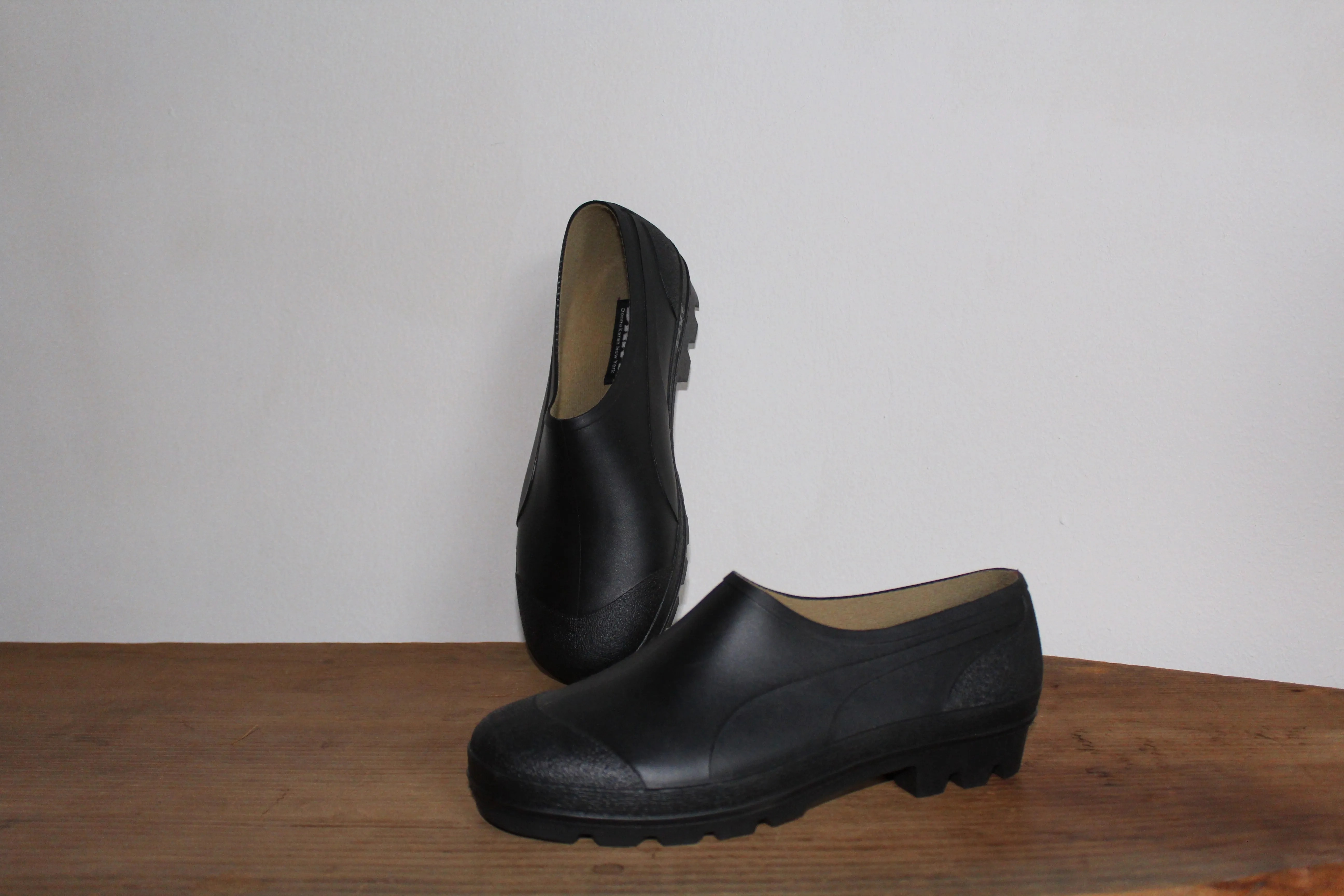 1980s Black DKNY Rubber Slip on Loafers - Size 8