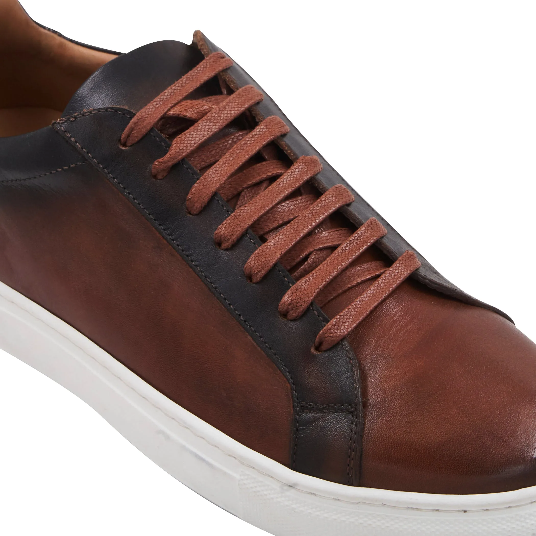 Beto Sneaker