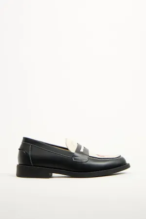 Black & White Leather Wilde Kiss Loafer