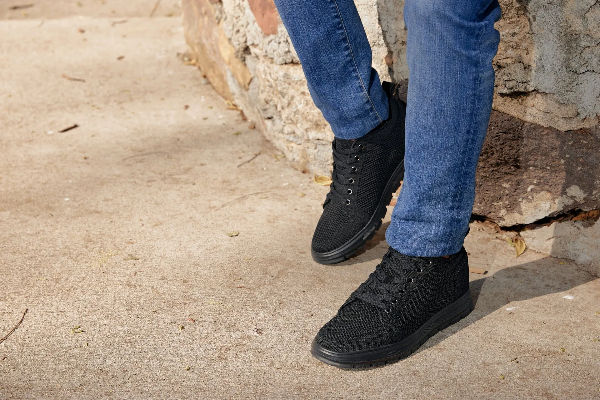 CALTO - X2320 - 2.4 Inches Taller (Black/Black Sole) - Lace Up Casual Sneaker - Lightweight