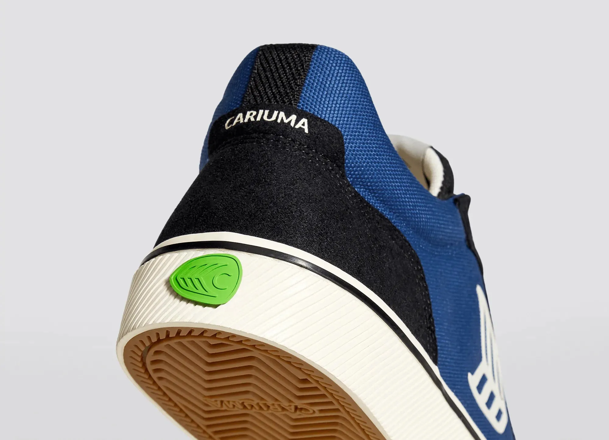Cariuma Vallely Skate Black Suede Mystery Blue Cordura