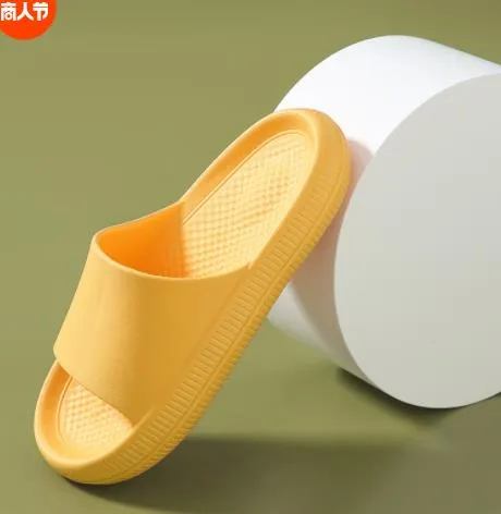 Home Slippers for women summer With padded bottom bathroom