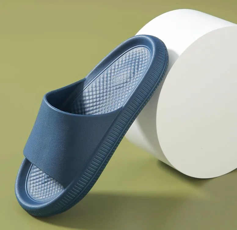 Home Slippers for women summer With padded bottom bathroom