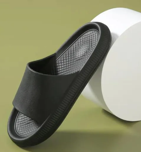 Home Slippers for women summer With padded bottom bathroom