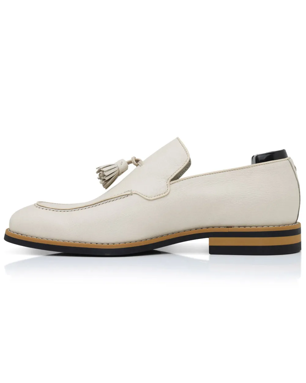 Leather Tassel Loafer in Panna