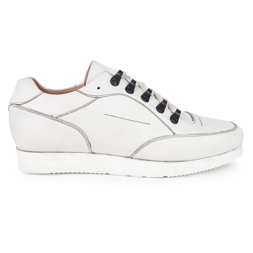 White Classic Lightweight Sneakers With Metal Rivets
